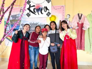 EL KOREAN DAY ENCANDILA A ORURO ENTRE DANZAS, HISTORIA Y LECCIONES DE SUPERACIÓN 15